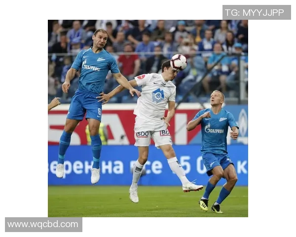 费内巴切与圣彼得堡泽尼特的历史交锋与发展历程探讨